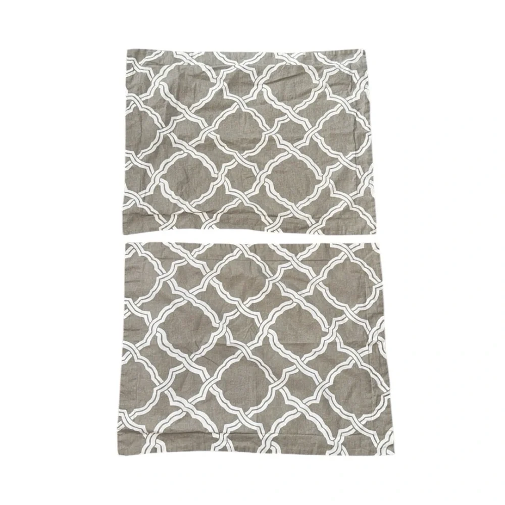 2 x Pottery‎ Barn Kendra Trellis Linen Cotton Standard Pillow Covers Shams